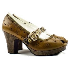 Brand New Bobbi Blu Peep Toe Heel